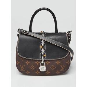 Louis Vuitton Black Canvas Chain It Pm #235320L12B